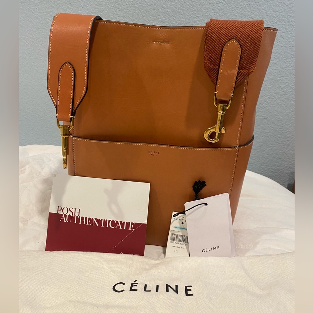 Celine Sangle Bucket Bag in brown Smooth Leather